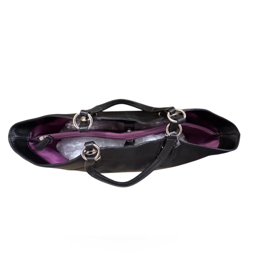 Coach Carly Tote — 2010 - Picture 10 of 14